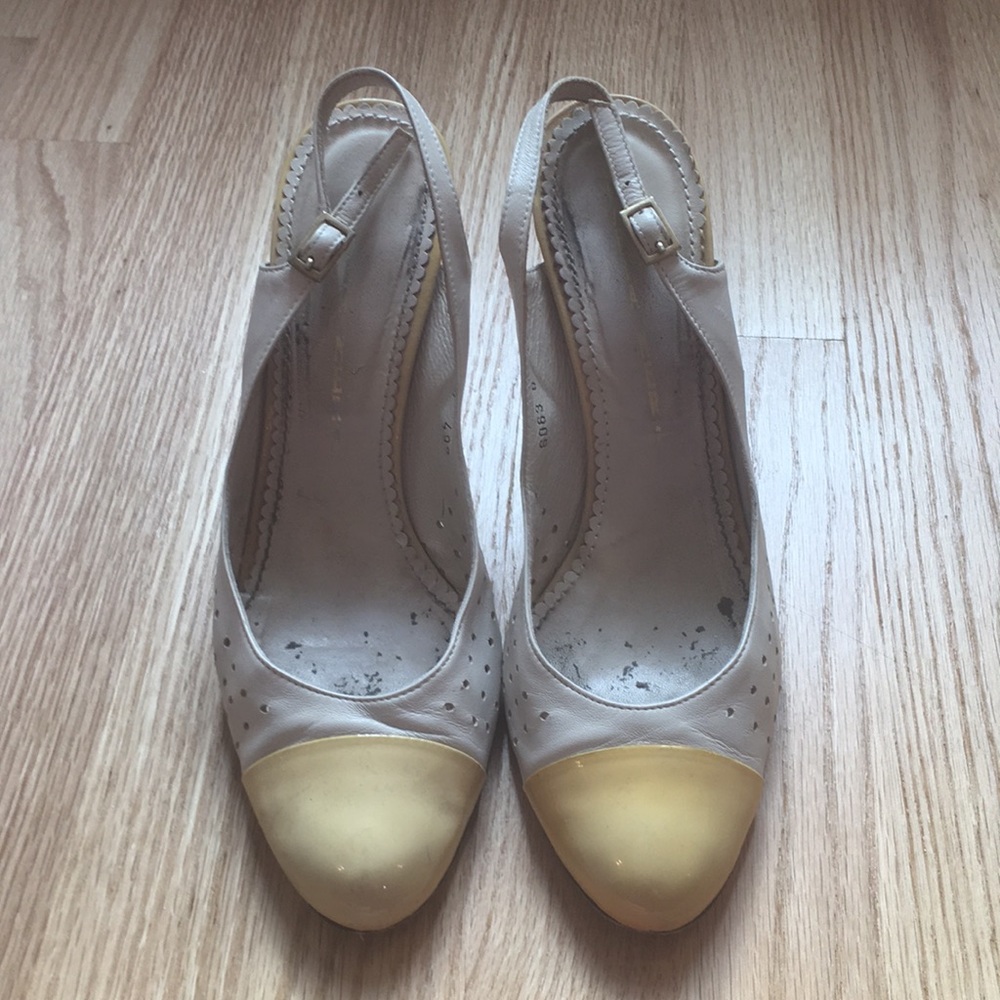 Beige Pumps - image 2